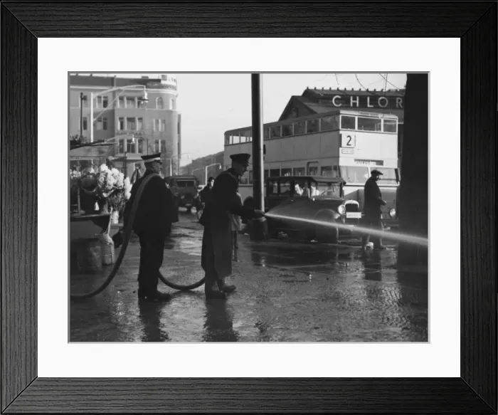 Framed Print : Berlin 1930s Framed Print : Berlin 1930s