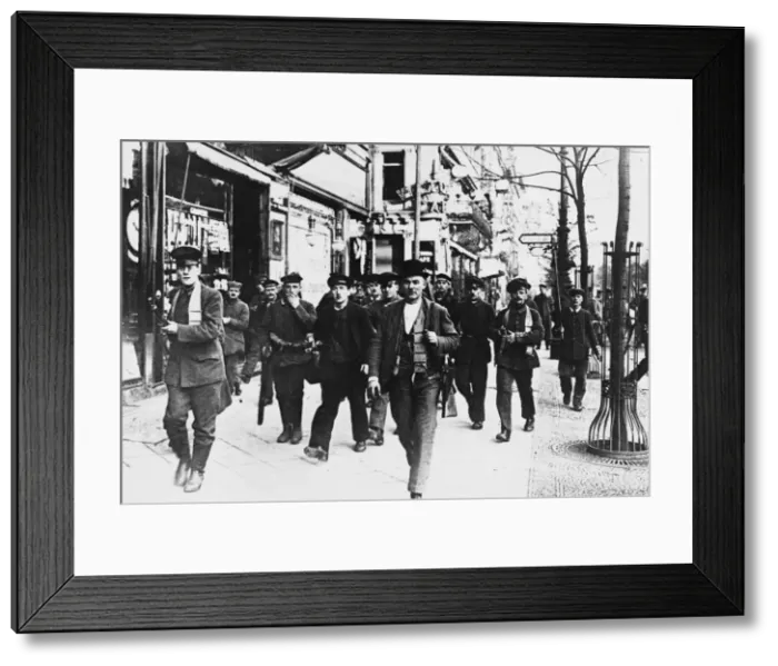 Framed Print : Berlin Revolution 1918 Framed Print : Berlin Revolution 1918