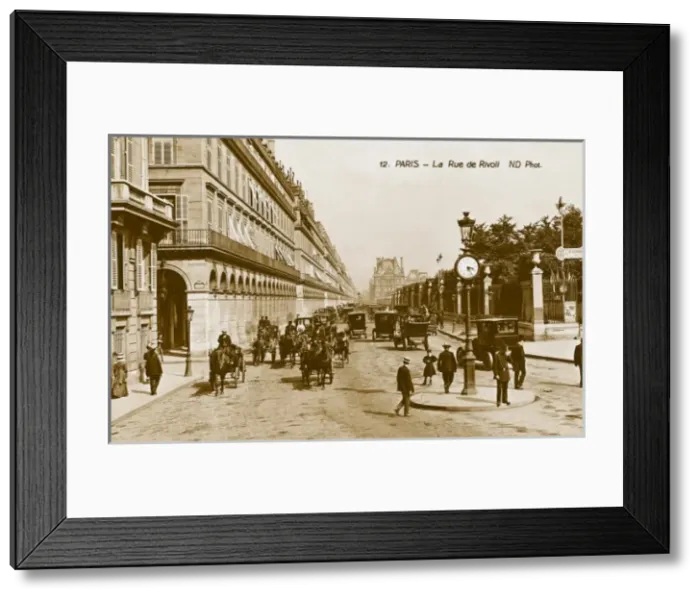 Framed Print : La Rue de Rivoli, Paris, France Framed Print : La Rue de Rivoli, Paris, France