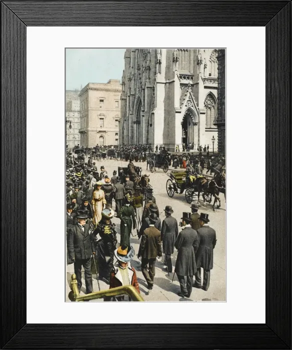 Framed Print : Fifth Avenue, New York, USA Framed Print : Fifth Avenue, New York, USA
