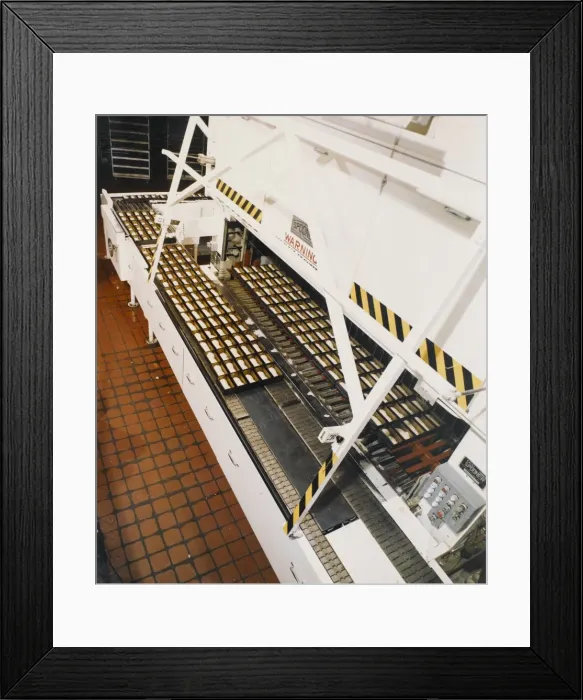 Framed Print : A Spooner Travelling oven Framed Print : A Spooner Travelling oven