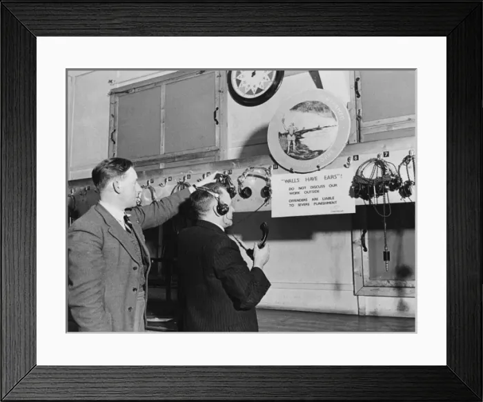 Framed Print : Aircraft Observer Post, WWII Framed Print : Aircraft Observer Post, WWII