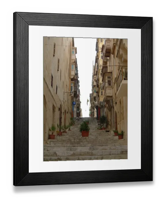 Framed Print : Street Scene - Valletta, Malta Framed Print : Street Scene - Valletta, Malta
