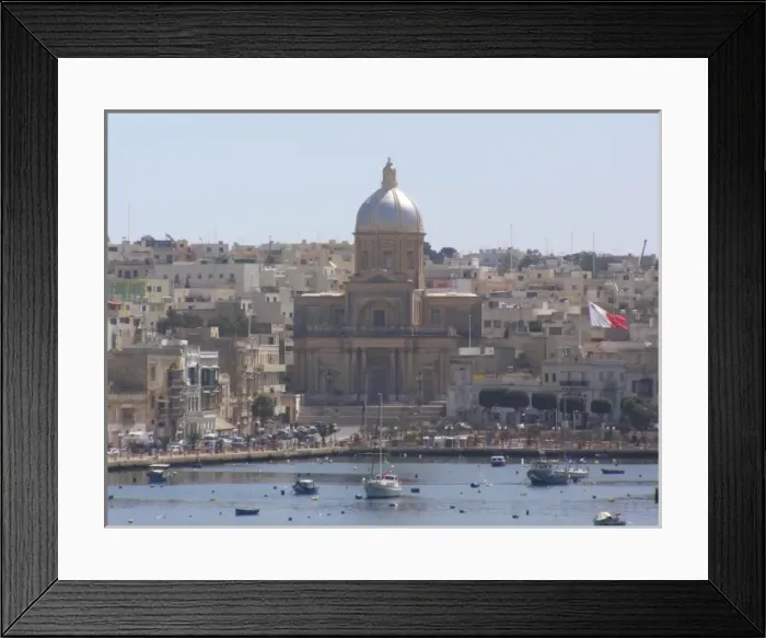 Framed Print : Vittoriosa / Birgu (part of the Three Cities), Malta Framed Print : Vittoriosa / Birgu (part of the Three Cities), Malta