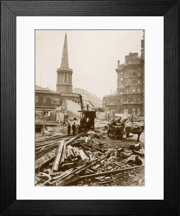 Framed Print : Langham Place c. 1918 Framed Print : Langham Place c. 1918