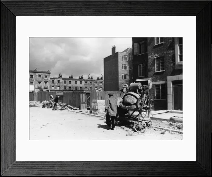 Framed Print : Construction of Townshend Court Framed Print : Construction of Townshend Court