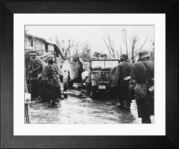 Framed Print : German soldiers WWII Framed Print : German soldiers WWII
