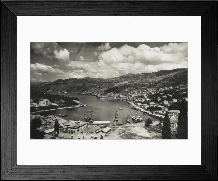 Framed Print : Gruz Neighbourhood, Dubrovnik, Croatia Framed Print : Gruz Neighbourhood, Dubrovnik, Croatia