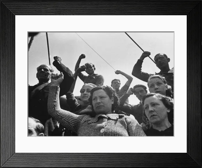 Framed Print : Harbour workers WWII Framed Print : Harbour workers WWII