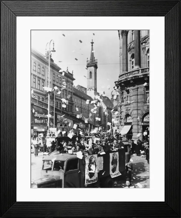 Framed Print : Picture No. 10295686 Framed Print : Picture No. 10295686