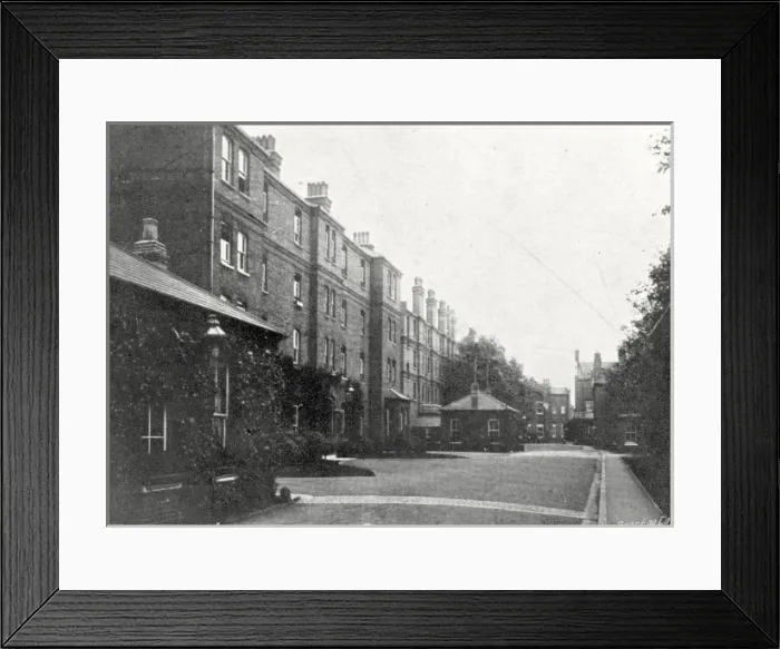 Framed Print : Western Hospital, Fulham, south west London Framed Print : Western Hospital, Fulham, south west London