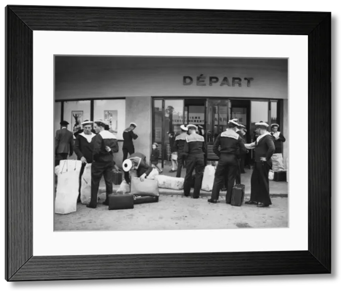 Framed Print : French mobilisation Framed Print : French mobilisation