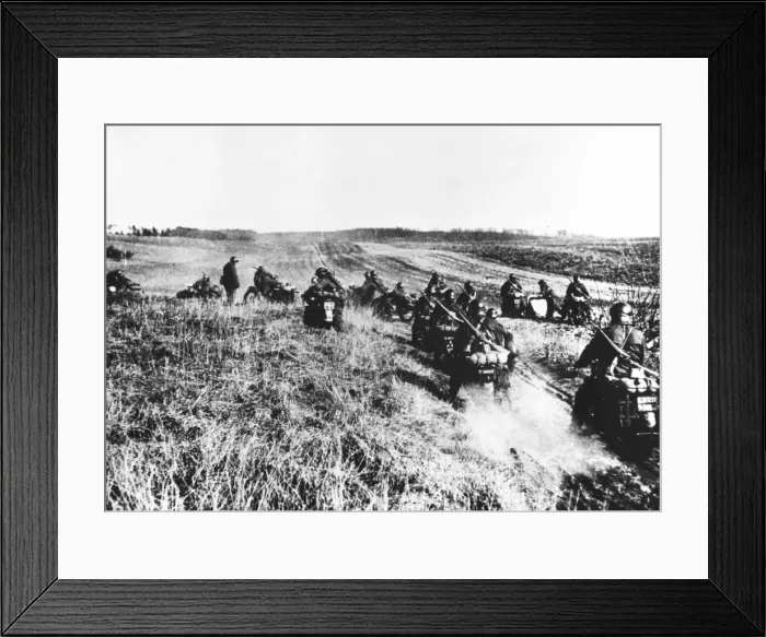 Framed Print : French mobilisation WWII Framed Print : French mobilisation WWII