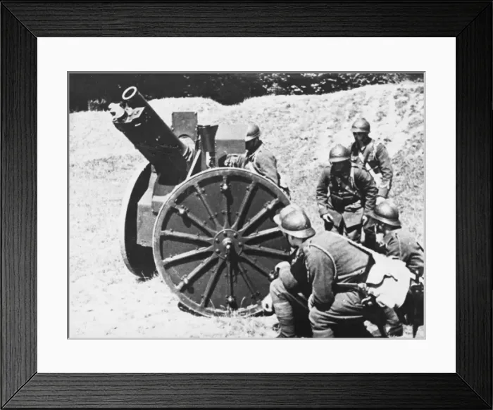 Framed Print : French artillery WWII Framed Print : French artillery WWII