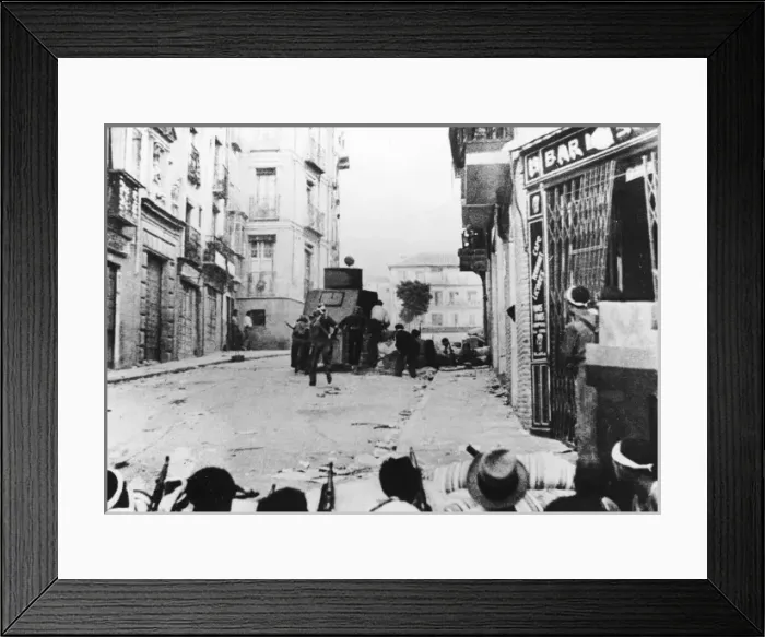 Framed Print : WWII street battle Framed Print : WWII street battle