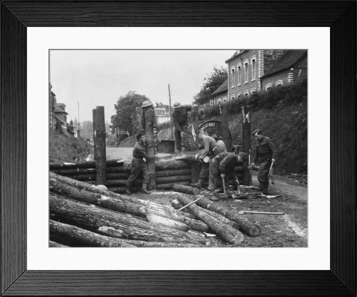 Framed Print : British troops WWII Framed Print : British troops WWII
