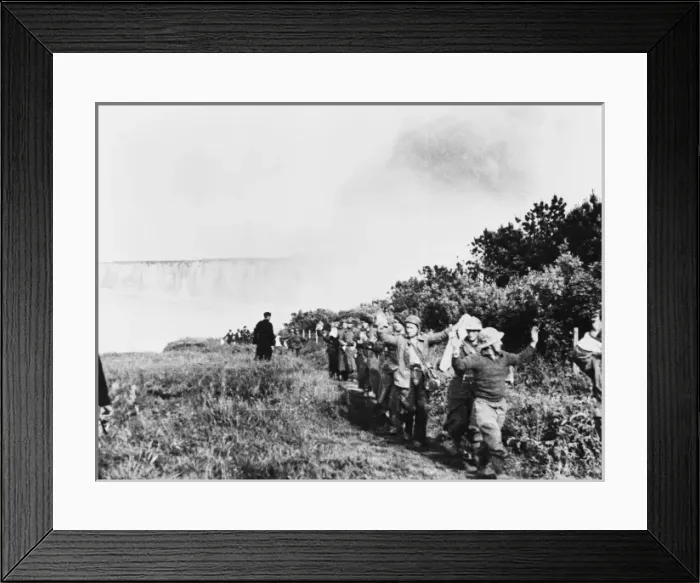 Framed Print : French prisoners at Dunkirk WWII Framed Print : French prisoners at Dunkirk WWII