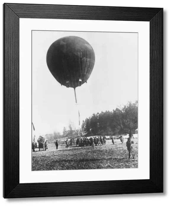 Framed Print : Observation balloon WWI Framed Print : Observation balloon WWI