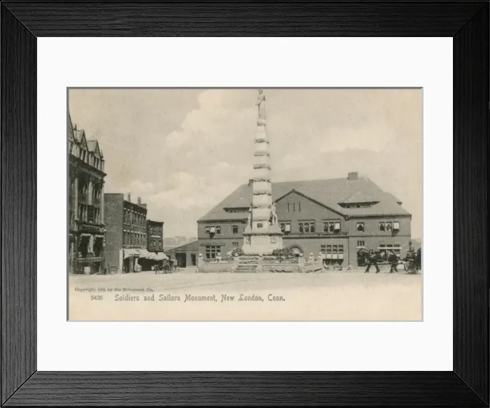 Framed Print : Soldiers and Sailors Monument at New London Framed Print : Soldiers and Sailors Monument at New London