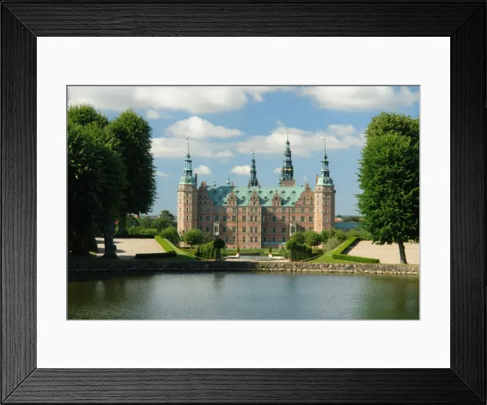 Framed Print : Frederiksborg Palace, Hillerod, Denmark Framed Print : Frederiksborg Palace, Hillerod, Denmark