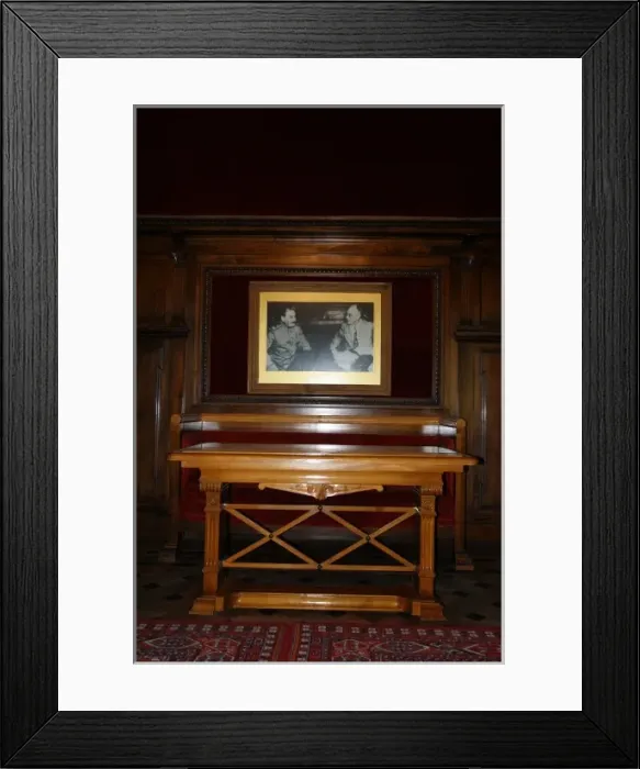 Framed Print : Photo of Stalin and Roosevelt, Livadia Palace, Yalta, Ukrain Framed Print : Photo of Stalin and Roosevelt, Livadia Palace, Yalta, Ukrain