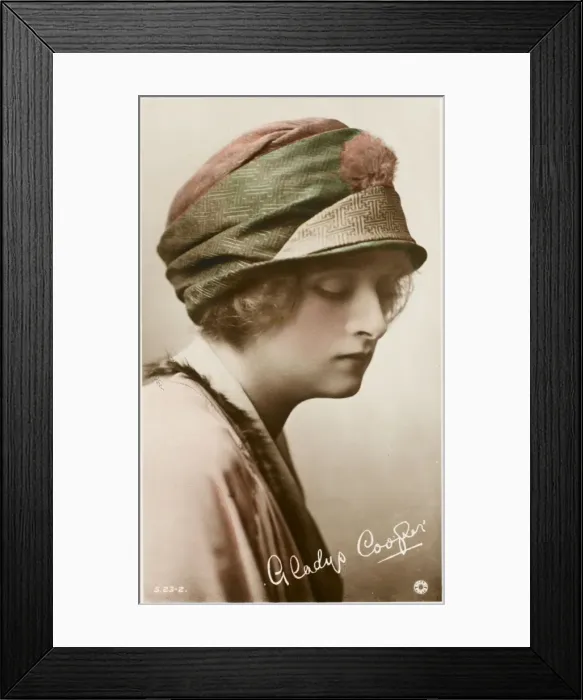 Framed Print : Actress Gladys Cooper Framed Print : Actress Gladys Cooper