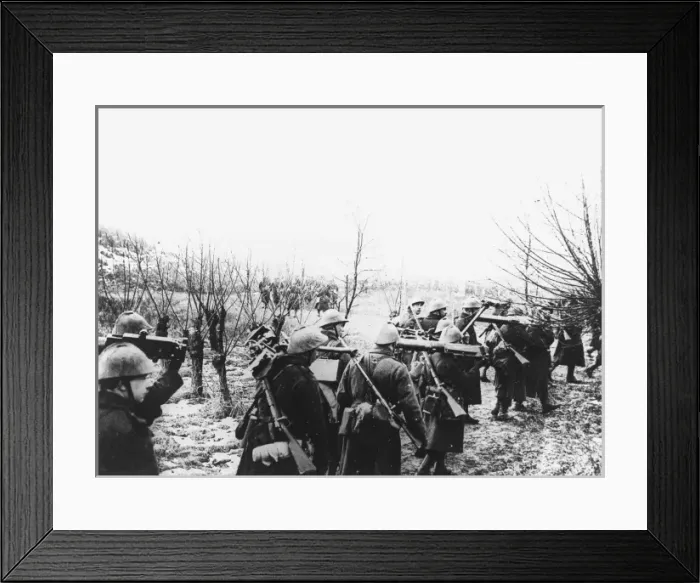 Framed Print : French machine gun section WWI Framed Print : French machine gun section WWI