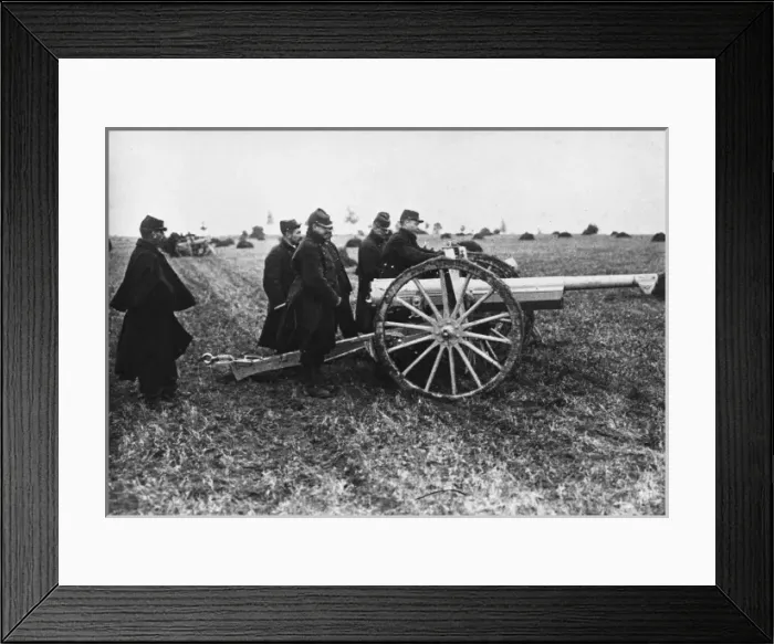 Framed Print : French artillery WWI Framed Print : French artillery WWI