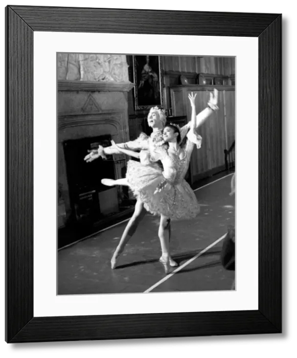 Framed Print : Ballet dancers at Lanhydrock House, Cornwall Framed Print : Ballet dancers at Lanhydrock House, Cornwall