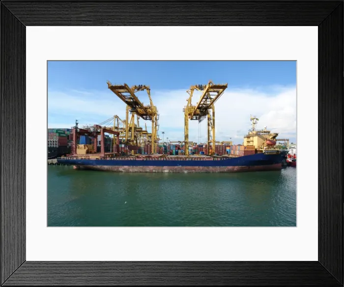 Framed Print : Loading containers at Colombo, Sri Lanka Framed Print : Loading containers at Colombo, Sri Lanka