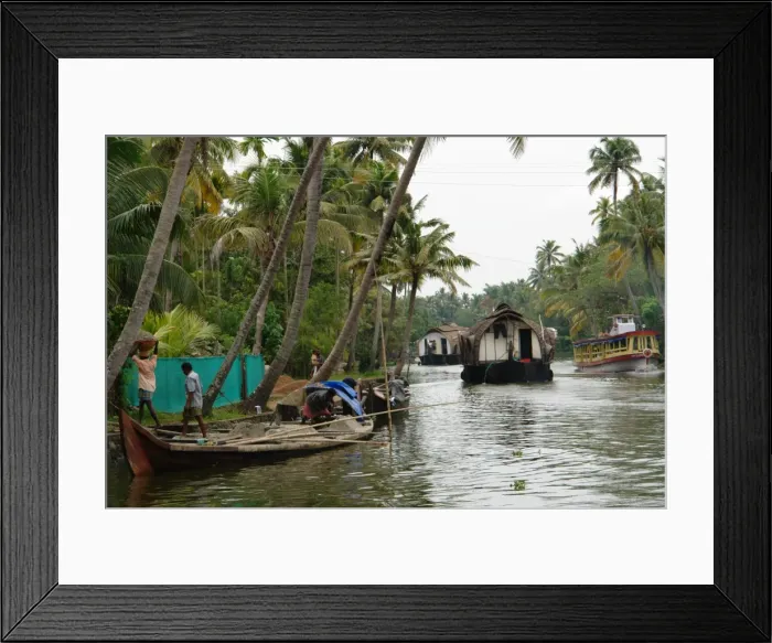 Framed Print : Boats in the Alleppey backwaters, Kerala, India Framed Print : Boats in the Alleppey backwaters, Kerala, India