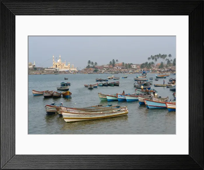 Framed Print : Fishing boats at Vishinjam, Kerala, India Framed Print : Fishing boats at Vishinjam, Kerala, India