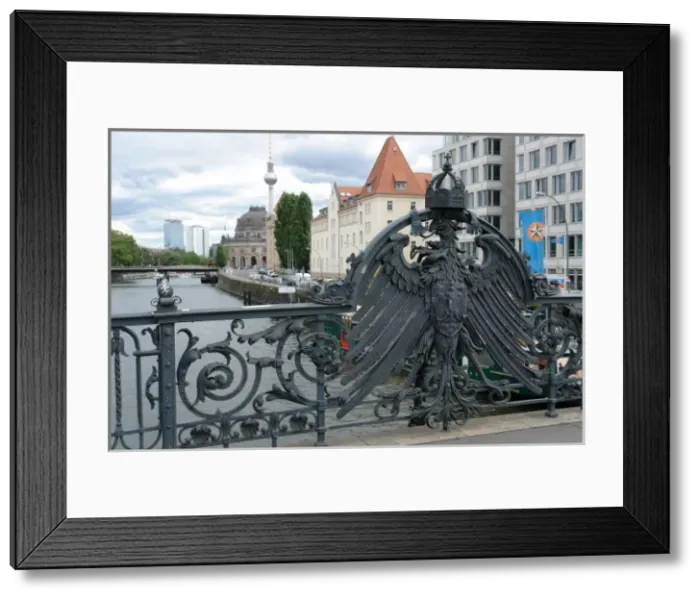 Framed Print : Weidendammer Bridge, Berlin, Germany Framed Print : Weidendammer Bridge, Berlin, Germany