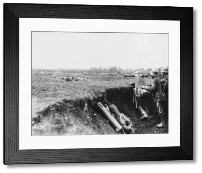 Framed Print : Advanced German machine gun post WWI Framed Print : Advanced German machine gun post WWI