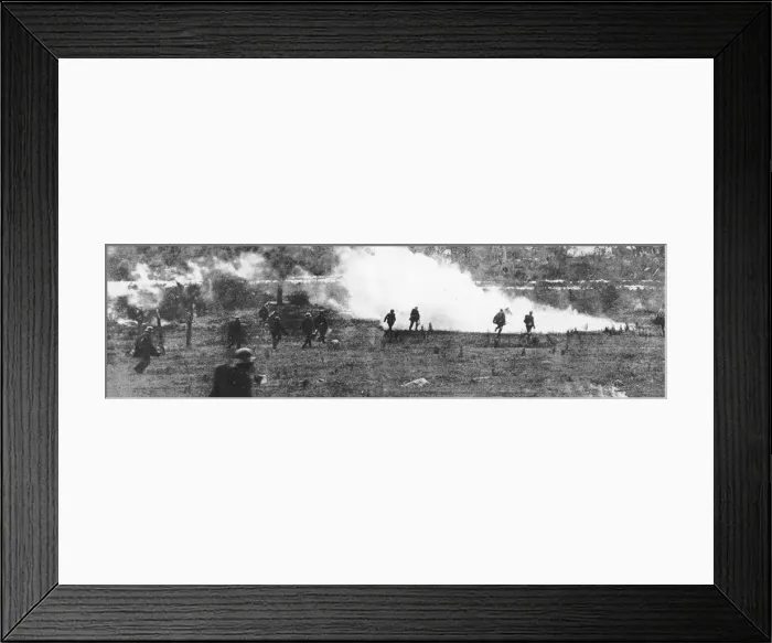 Framed Print : Attacking soldiers WWI Framed Print : Attacking soldiers WWI