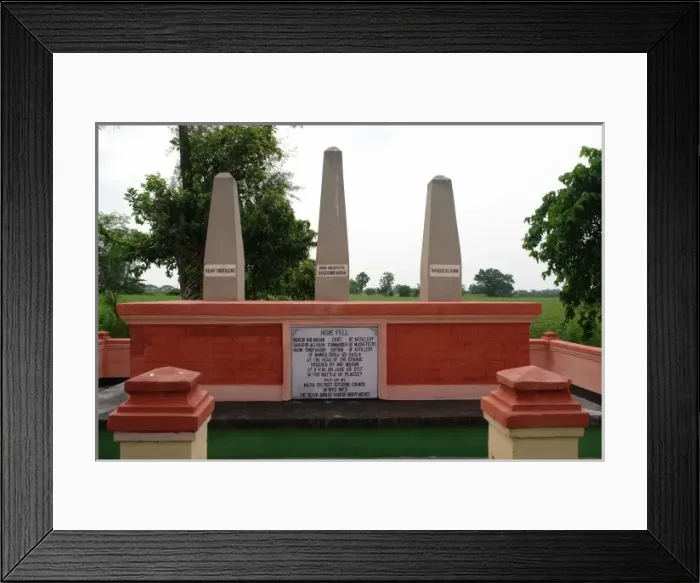 Framed Print : Memorial to the Battle of Plassey, West Bengal, India Framed Print : Memorial to the Battle of Plassey, West Bengal, India