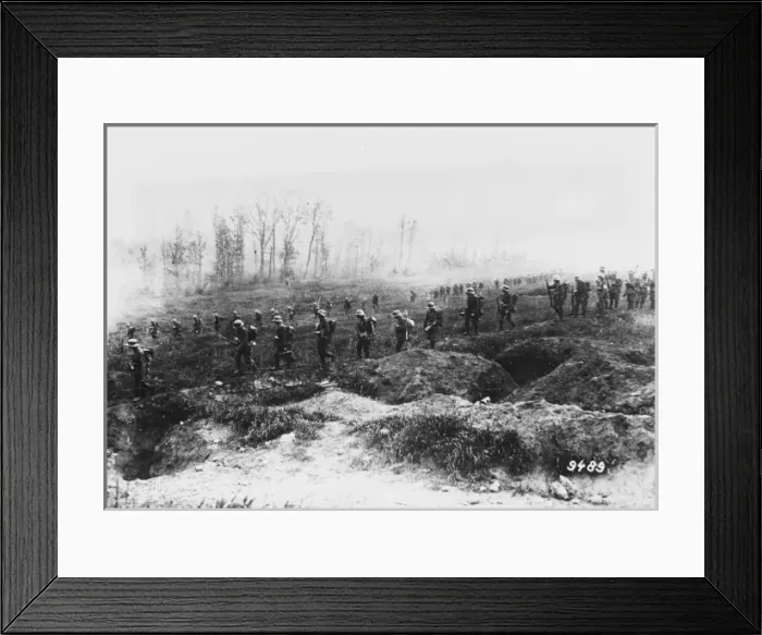 Framed Print : Attacking soldiers WWI Framed Print : Attacking soldiers WWI