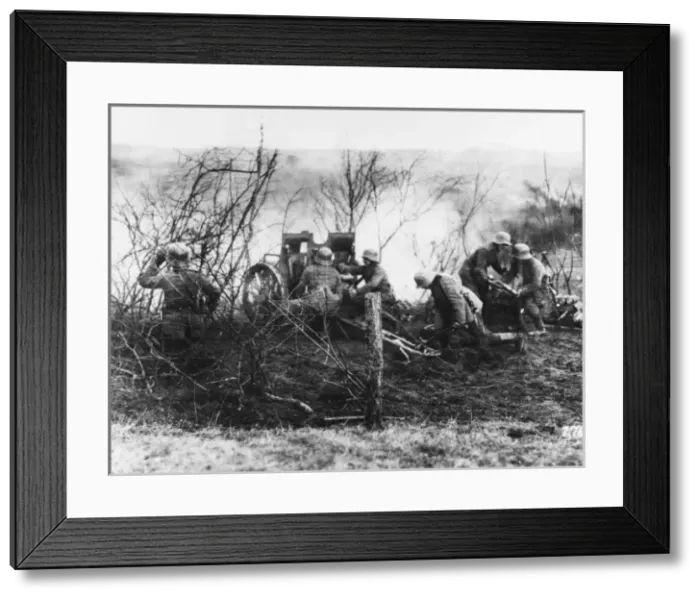 Framed Print : German artillery WWI Framed Print : German artillery WWI