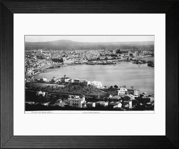 Framed Print : Mallorca - Palma de Mallorca Framed Print : Mallorca - Palma de Mallorca