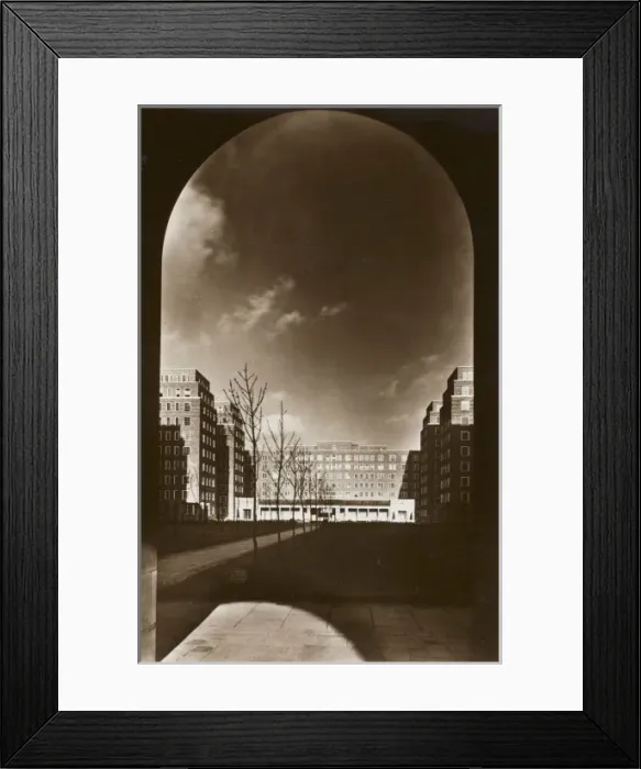 Framed Print : Dolphin Square - Pimlico, London Framed Print : Dolphin Square - Pimlico, London