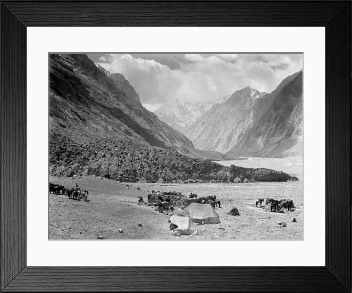Framed Print : Setting up camp on a trip through Kashgar, western China Framed Print : Setting up camp on a trip through Kashgar, western China