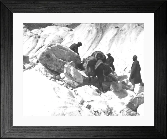 Framed Print : Sherpas and mules on a trip through Kashgar, western China Framed Print : Sherpas and mules on a trip through Kashgar, western China