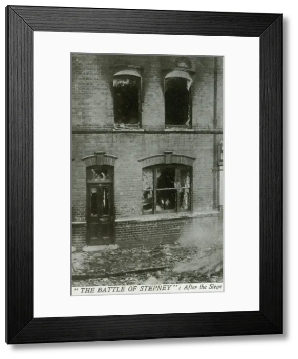Framed Print : The Siege of Sidney Street Framed Print : The Siege of Sidney Street
