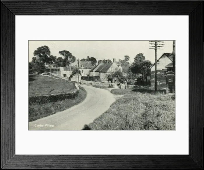 Framed Print : Combe Village, Oxfordshire Framed Print : Combe Village, Oxfordshire
