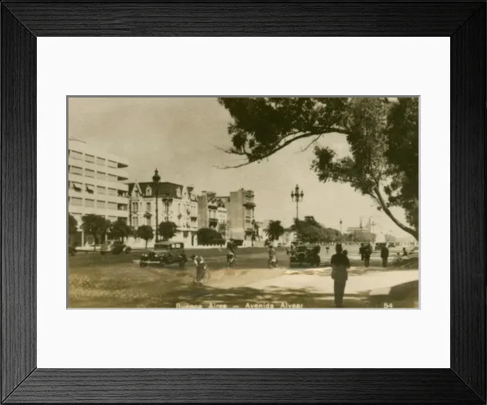 Framed Print : Argentina - Buenos Aires - Alvear Avenue Framed Print : Argentina - Buenos Aires - Alvear Avenue