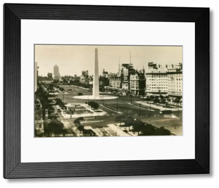 Framed Print : Argentina - Buenos Aires - Avenida 9 de Julio Framed Print : Argentina - Buenos Aires - Avenida 9 de Julio