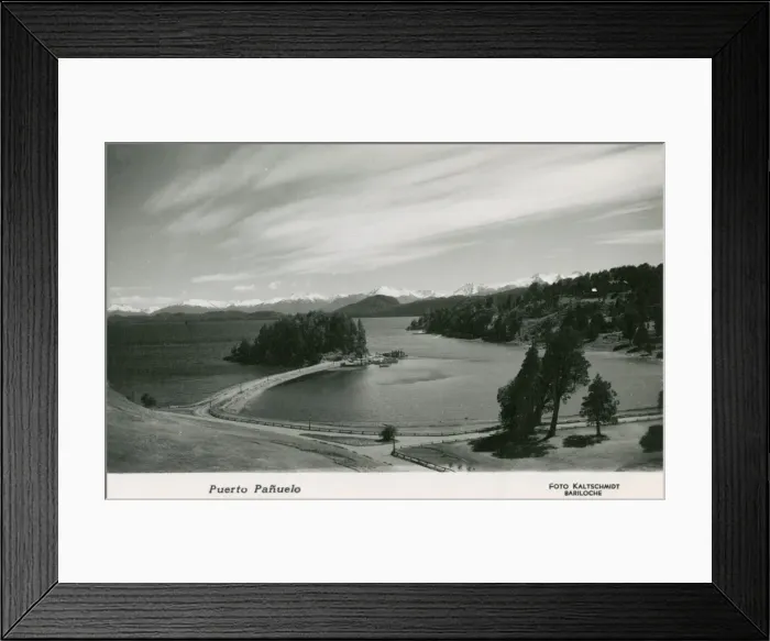 Framed Print : Argentina - Puerto Panuelo - Andes Lake Framed Print : Argentina - Puerto Panuelo - Andes Lake