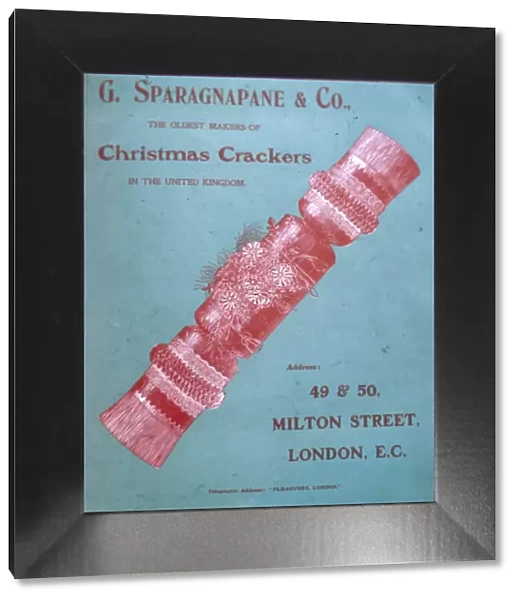 G Sparagnapane Christmas crackers