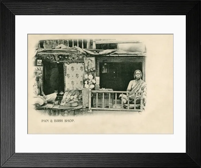 Framed Print : Pan and Beedi Sellers Framed Print : Pan and Beedi Sellers