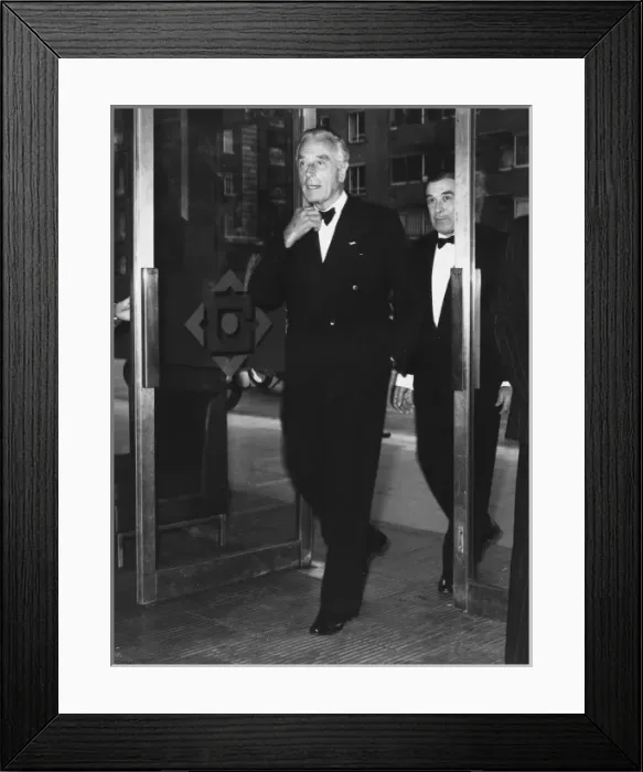 Framed Print : Lord Louis Mountbatten Framed Print : Lord Louis Mountbatten